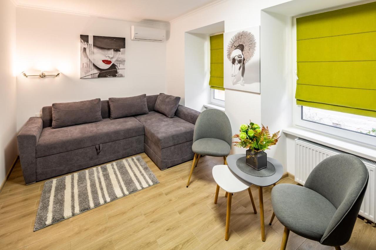 Alfa Apartments Staroevrejska 18 Lviv Kültér fotó