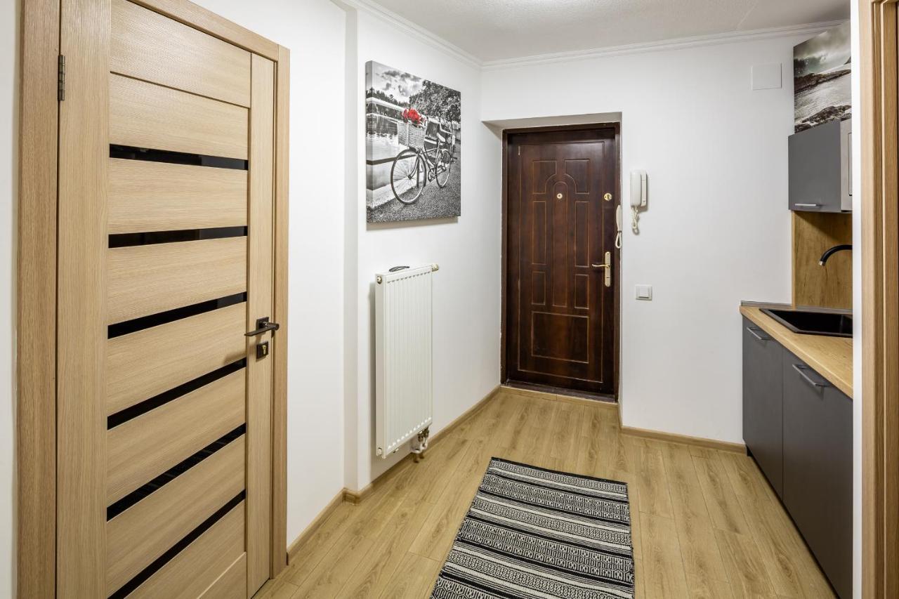 Alfa Apartments Staroevrejska 18 Lviv Kültér fotó