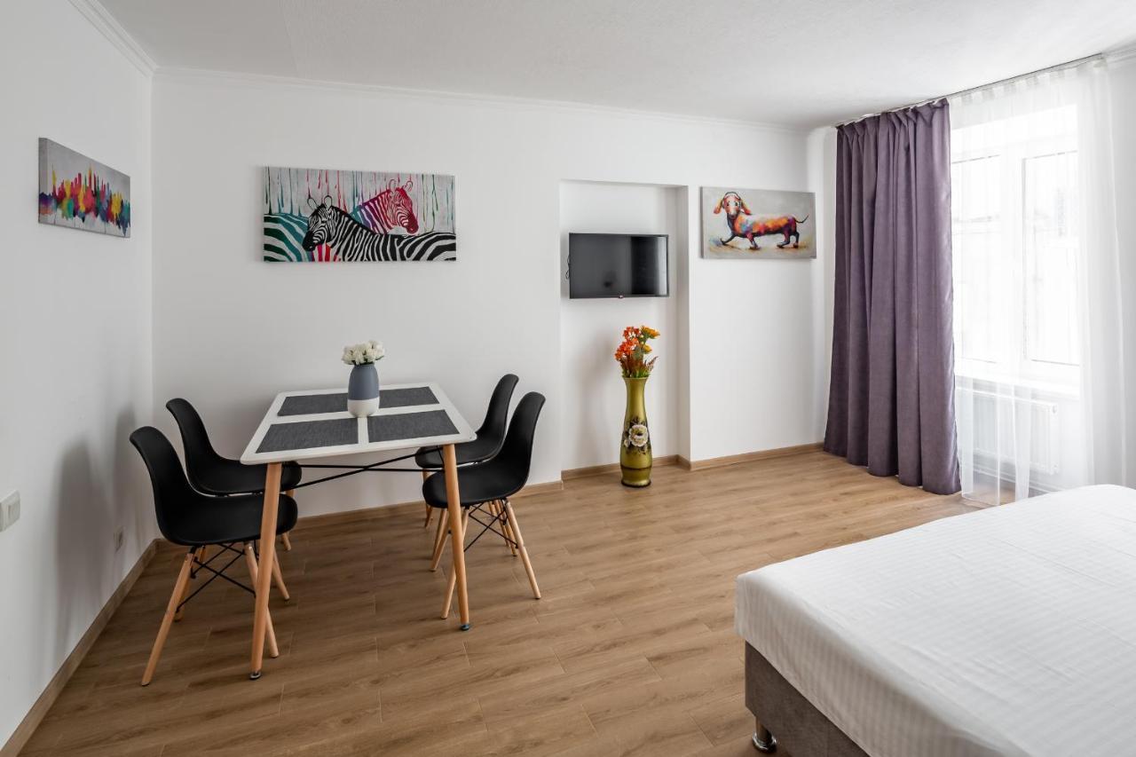 Alfa Apartments Staroevrejska 18 Lviv Kültér fotó