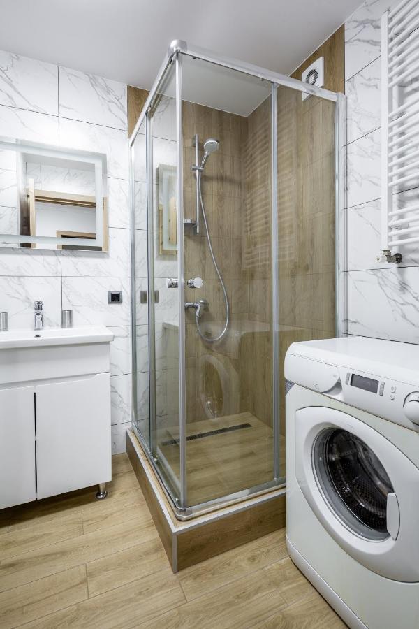 Alfa Apartments Staroevrejska 18 Lviv Kültér fotó